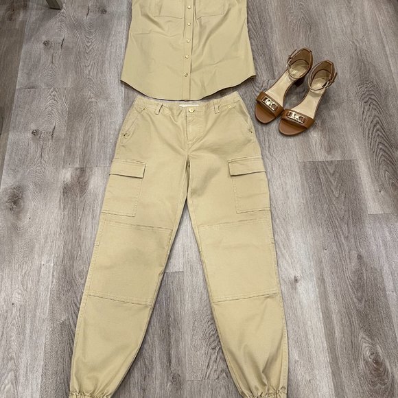 LIKE NEW - Worn 1x - MICHEAL MICHAEL KORS WASHED ORGANIC COTTON CARGOS - Picture 8 of 9
